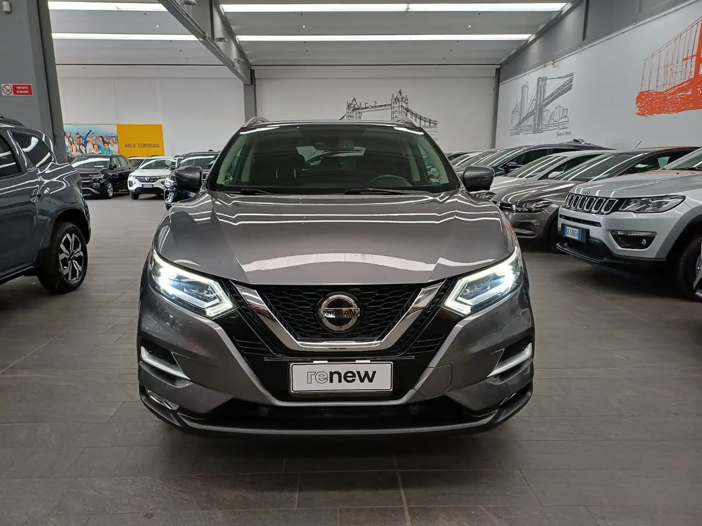 Nissan Qashqai N-Connecta 1.2 dig-t 115cv Xtronic *AUTOMATICO* Grijs - 2