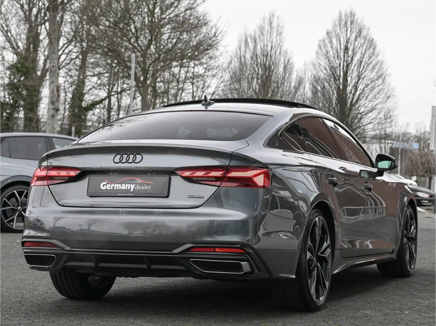 Audi A5 Sportback 40TDI 204pk Quattro S-Edition RS-Zetels Gri - 2