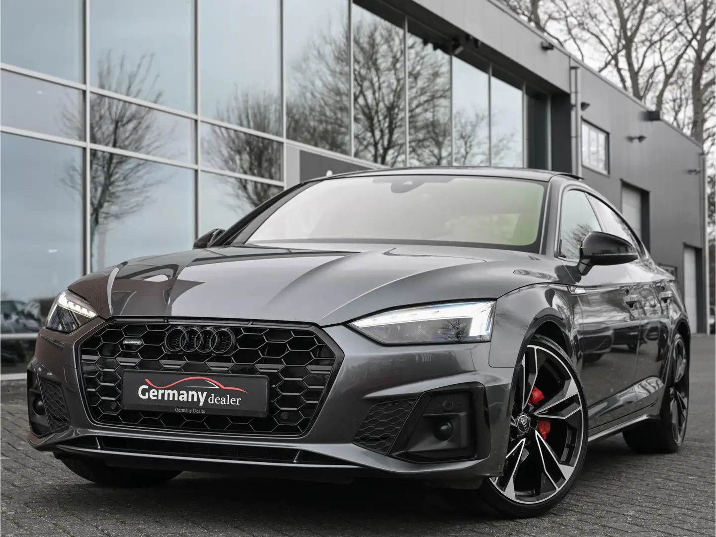 Audi A5 Sportback 40TDI 204pk Quattro S-Edition RS-Zetels Gri - 1