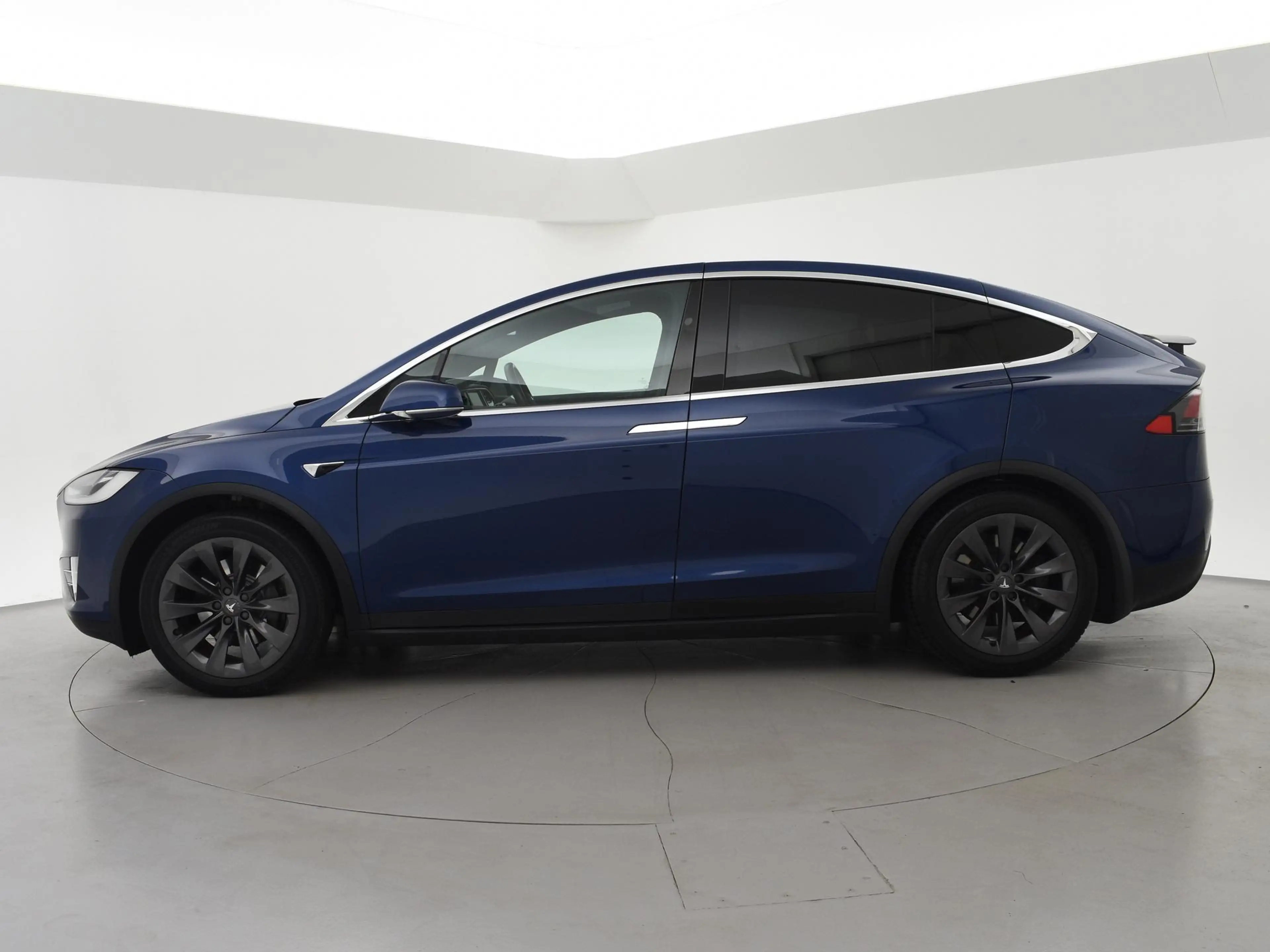 Tesla Model X 75D + TREKHAAK 2250 KG | LEDER | PANORAMA | LUCHTV — photo 6