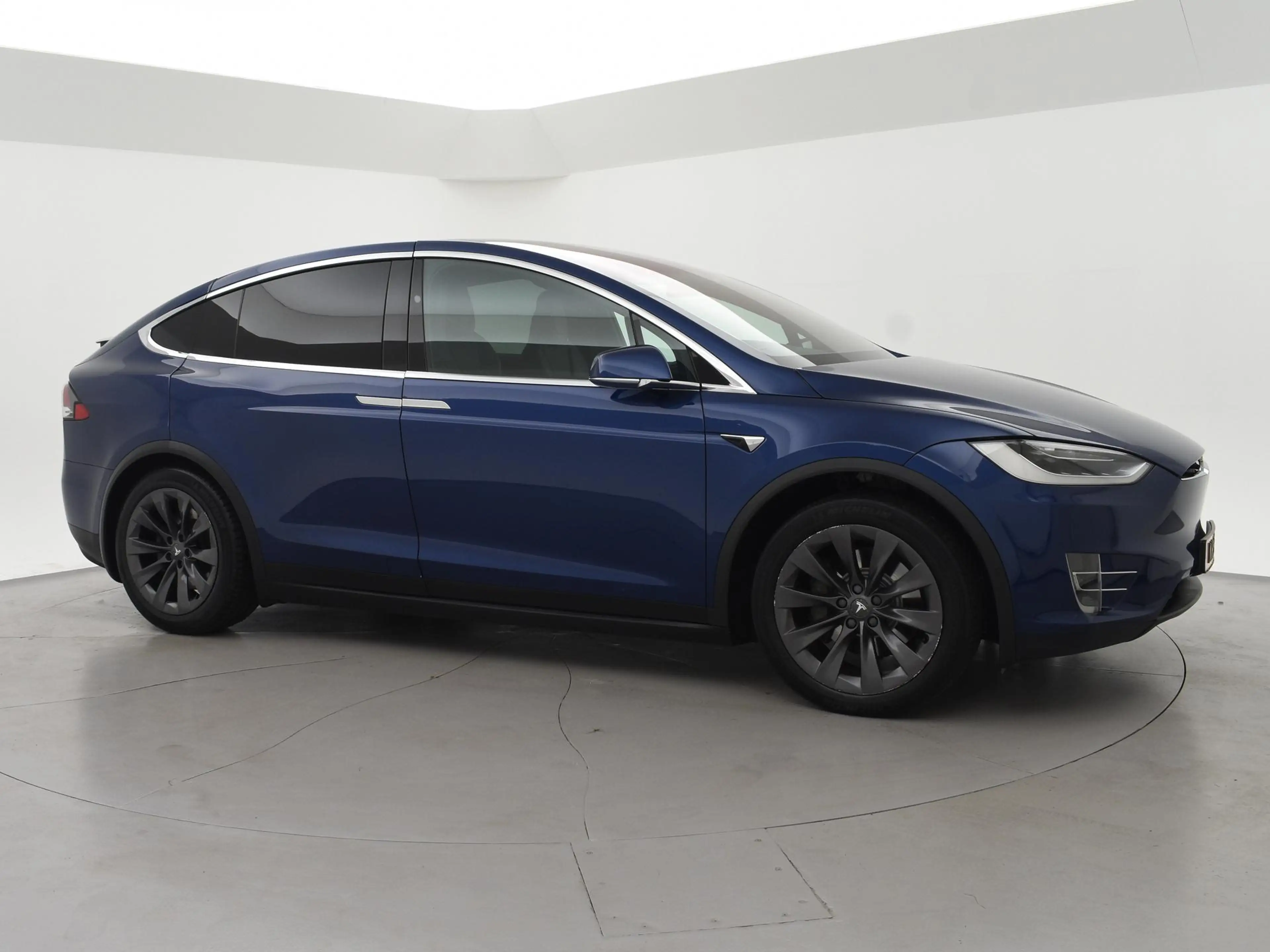 Tesla Model X 75D + TREKHAAK 2250 KG | LEDER | PANORAMA | LUCHTV — photo 16