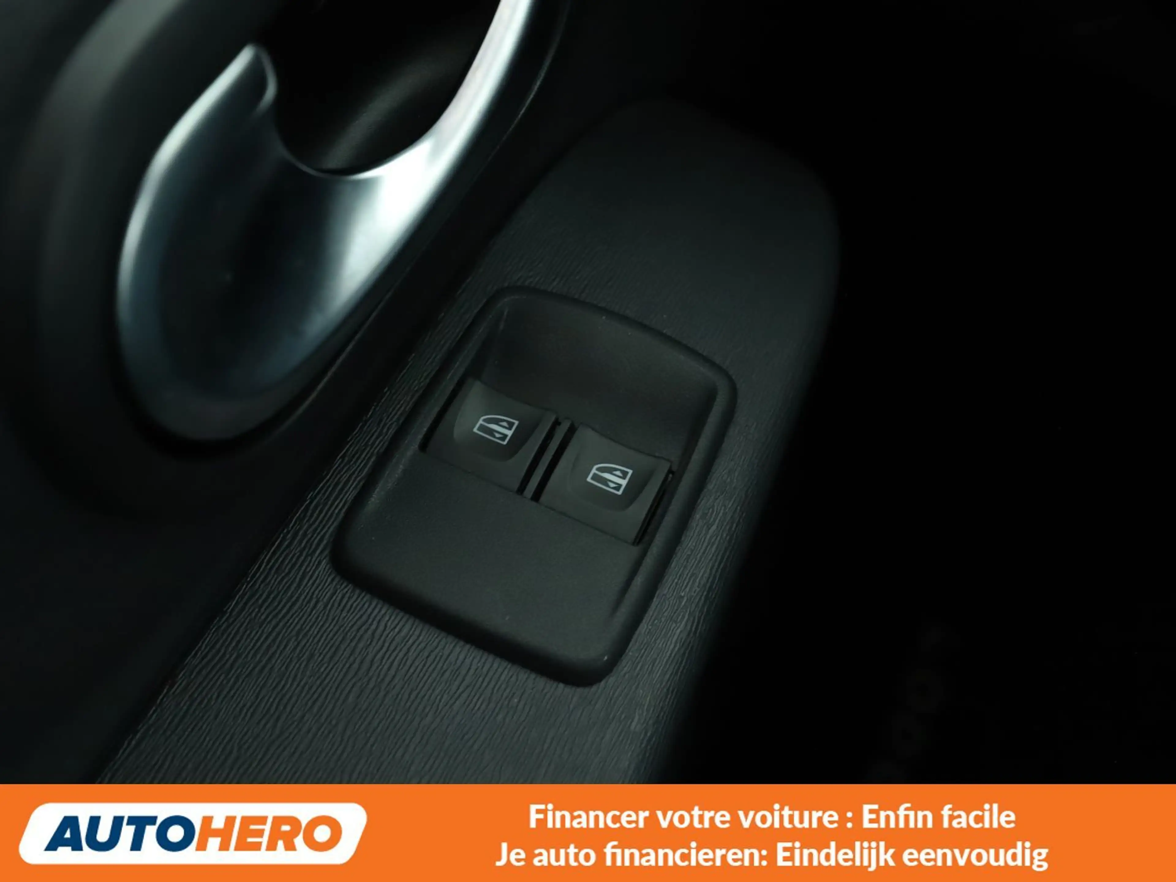 Dacia Lodgy 1.2 TCe Comfort — photo 14