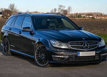 Mercedes-Benz C63 AMG Estate – 6.2 V8 – Lichte Vra