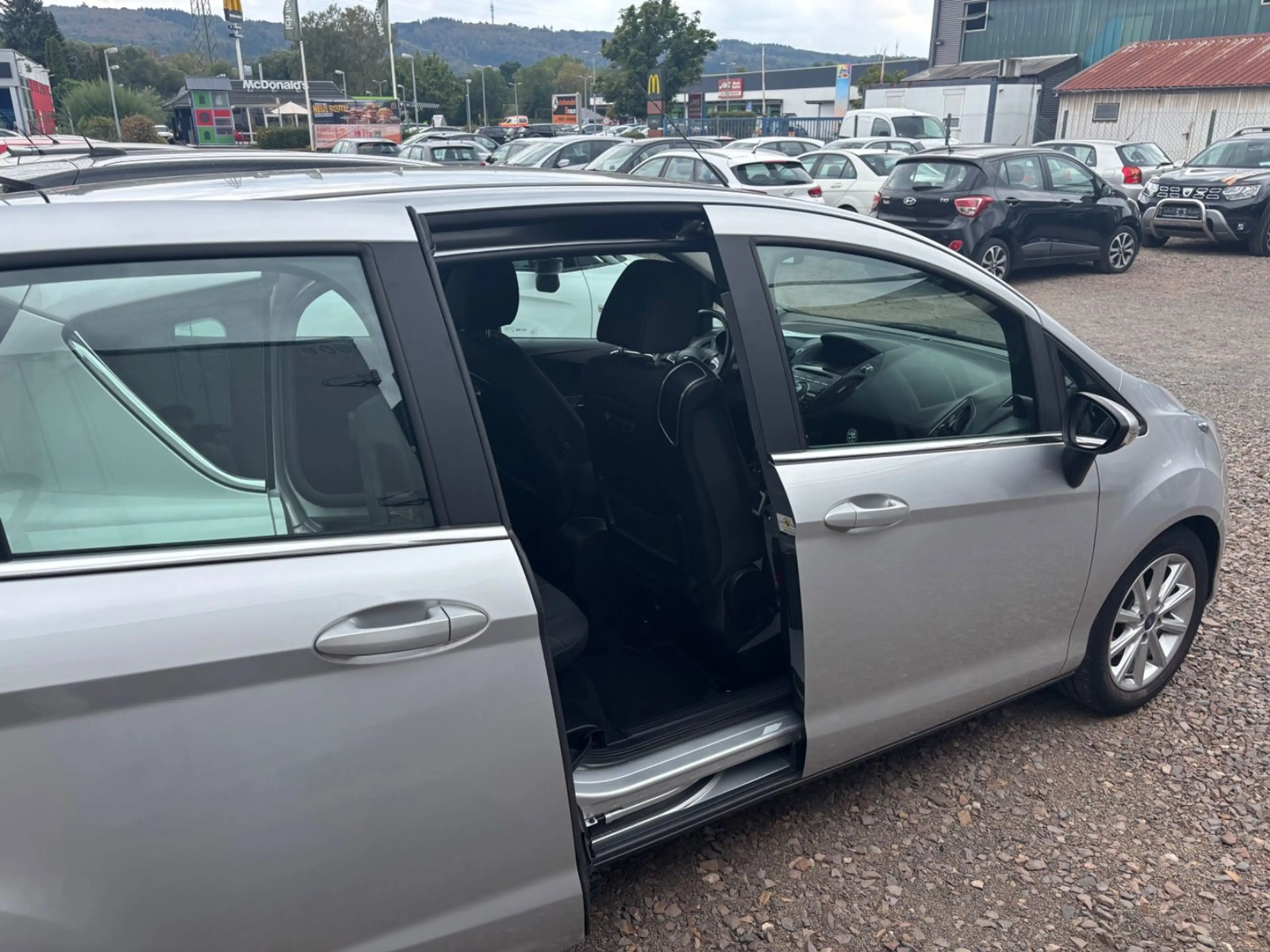 Ford B-Max B-MAX Titanium*1.HAND* — photo 4
