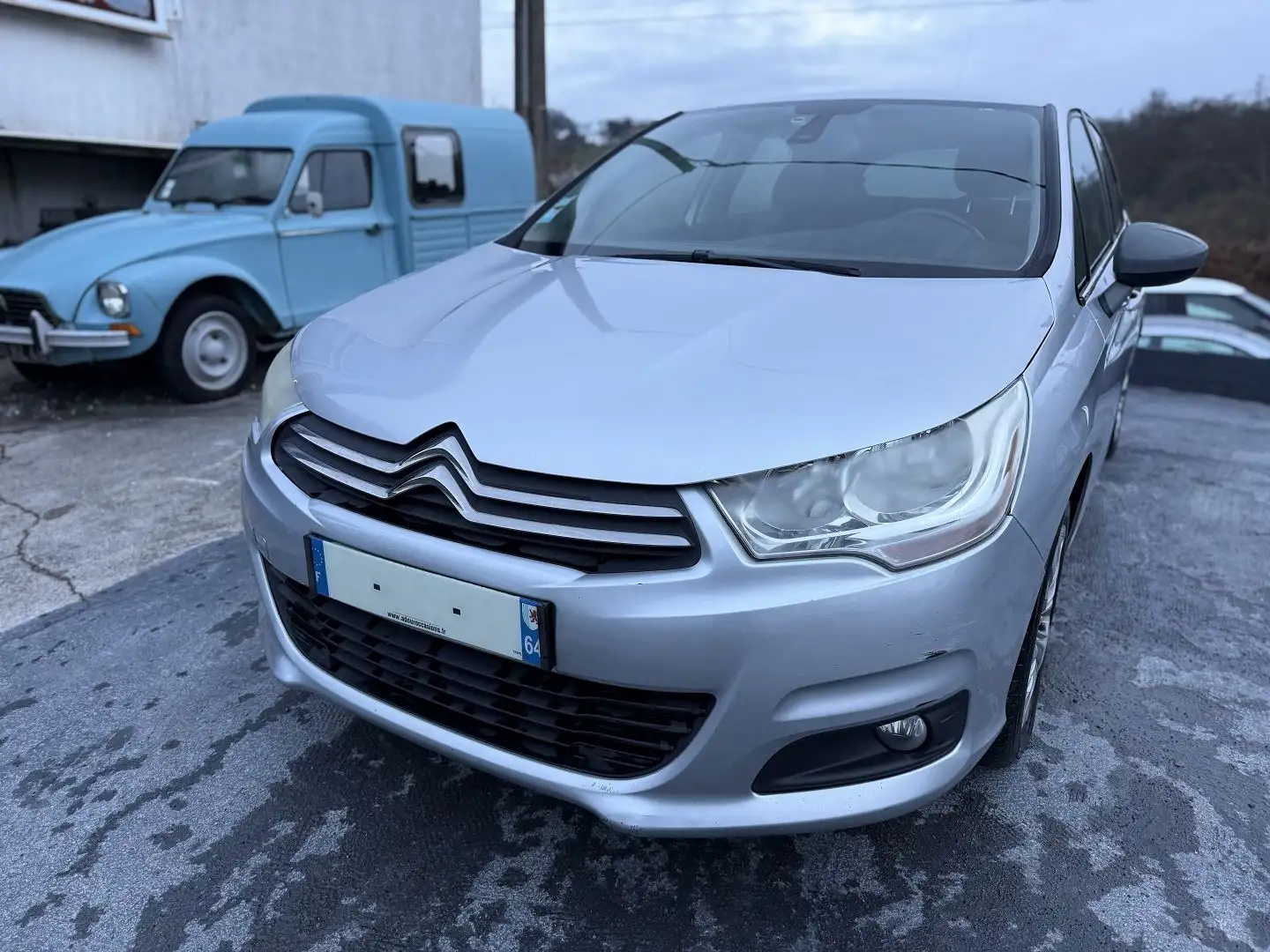 Citroen C4 HDI 90 FAP CLUB ENTREPRISE Gris - 2