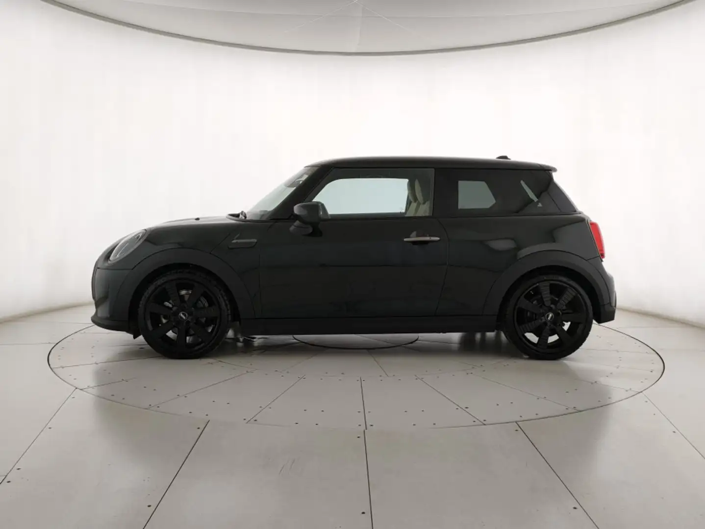 MINI Cooper Mini 3p 1.5 Cooper Resolute Premium Plus Package auto Verde - 2