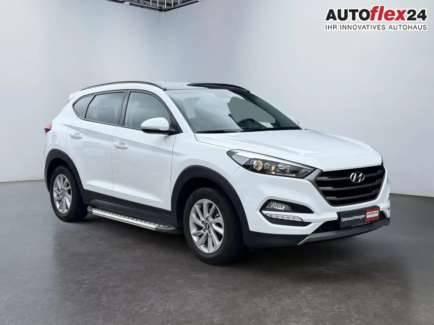 Hyundai TUCSON 1.6 177 2WD 2ZKli Panor Kam SHZ 130 kW (177 PS)... Weiß - 1