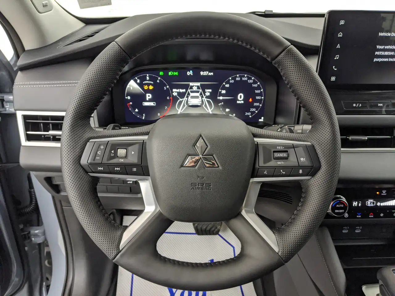 Mitsubishi Outlander снимка Mitsubishi Outlander