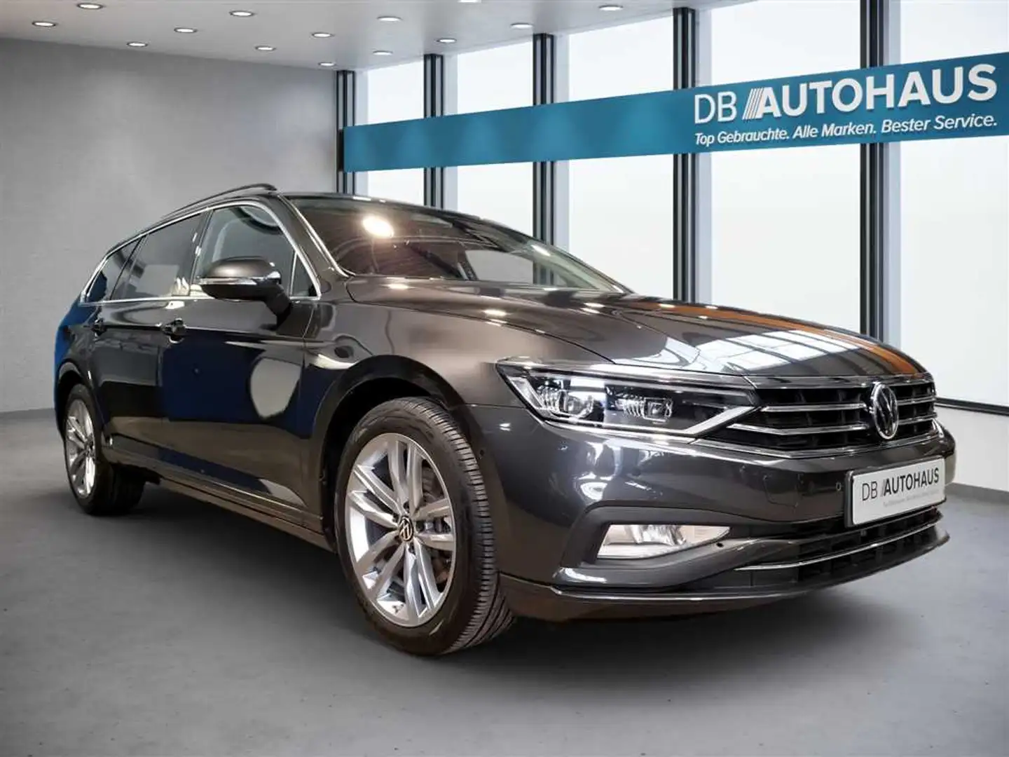 Volkswagen Passat Variant Business 1.5 TSI DSG Grijs - 2