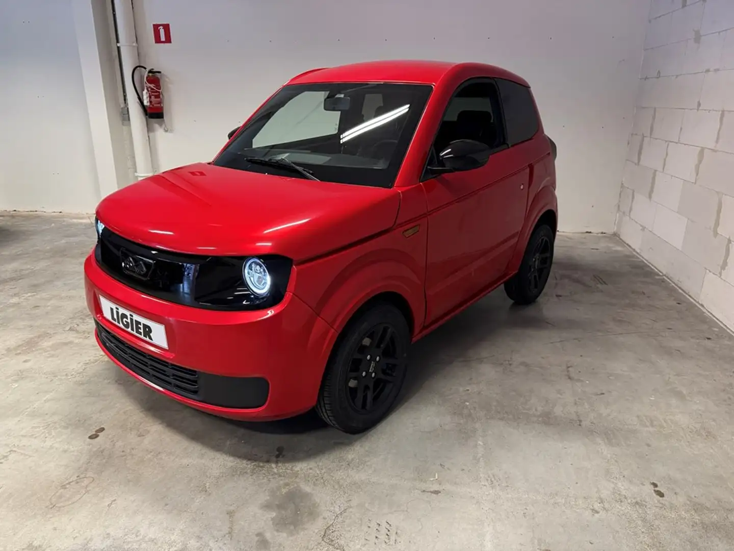 Ligier Myli MYLI I.deal TH E5+ Rouge - 1