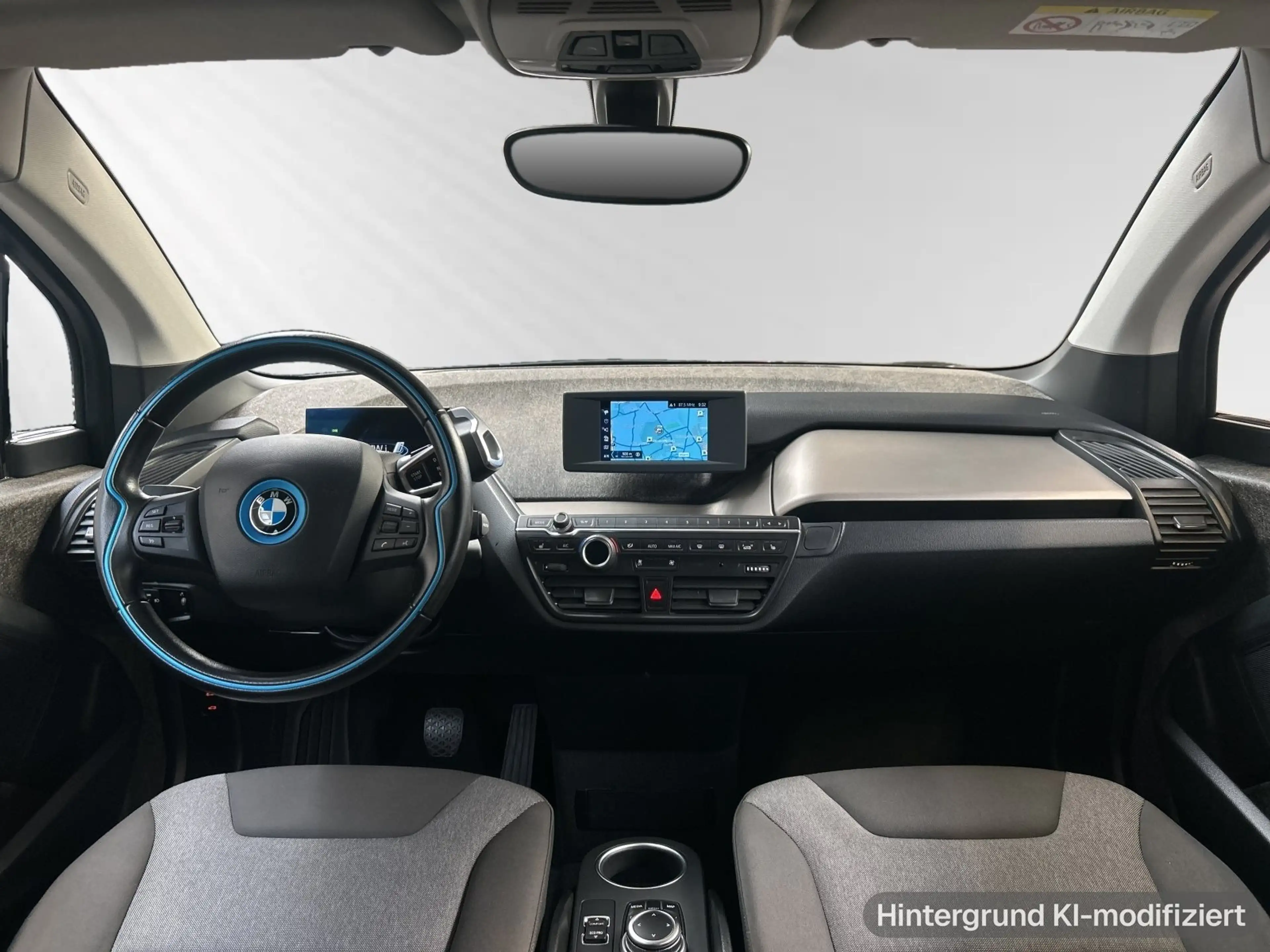 BMW i3 120Ah Sportpaket|Glasdach|Navi|Kamera — photo 11
