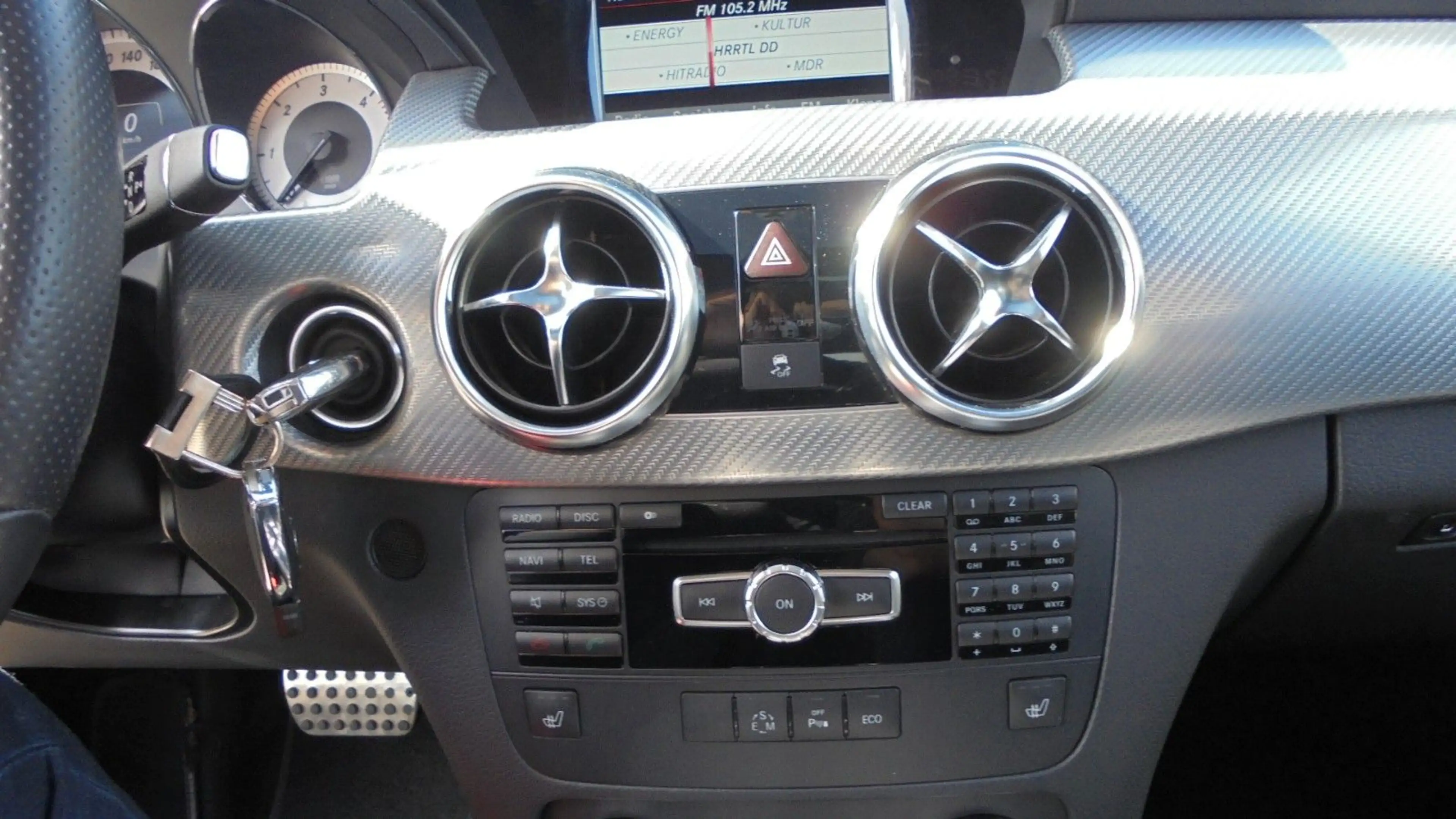 Mercedes-Benz GLK 220 GLK GLK 220 CDI BlueEfficiency 4Matic — photo 9