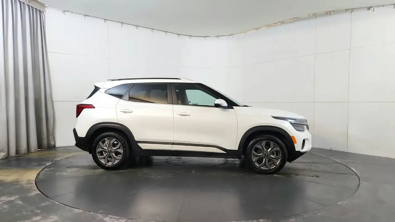 Kia Seltos fotografie Kia Seltos