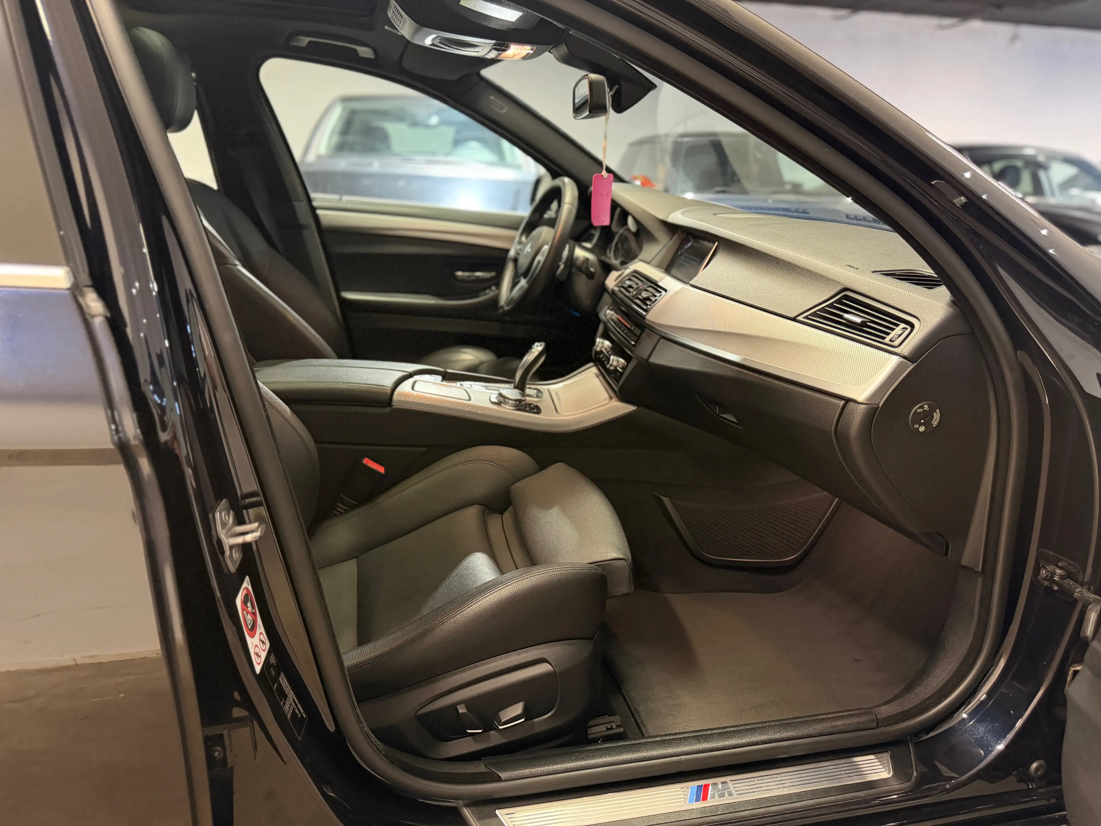 BMW 518 518 dA — photo 11