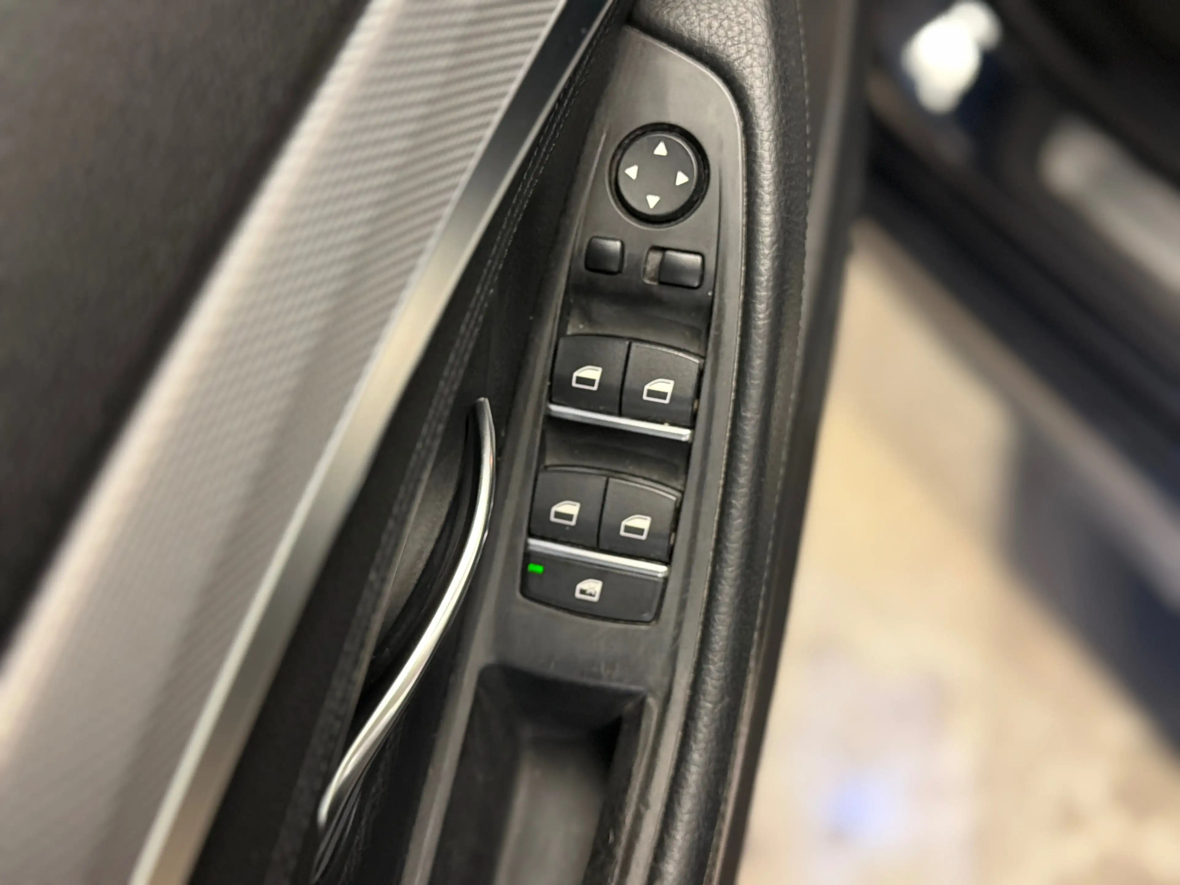 BMW 518 518 dA — photo 7
