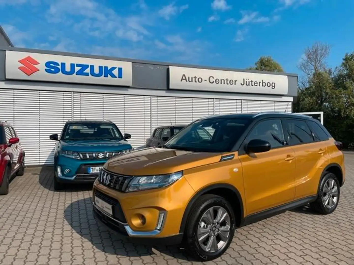 Suzuki Vitara 1.5 Comfort 4x2 *Kamera*ACC*PDC* Geel - 1