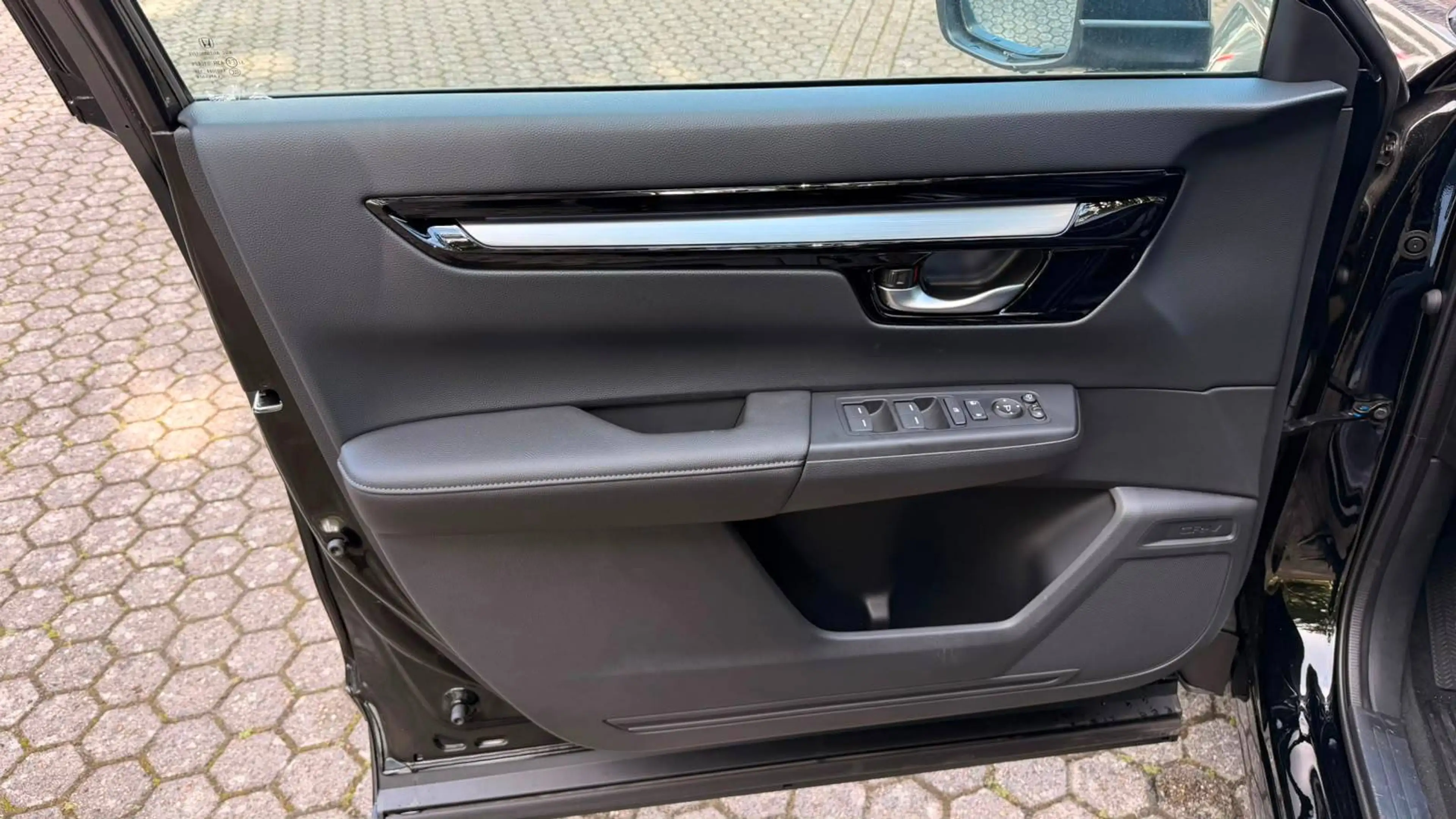 Honda CR-V e:HEV Elegance 2WD — photo 7