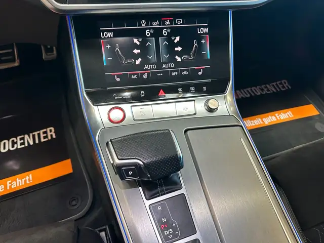 Audi S7 view 11