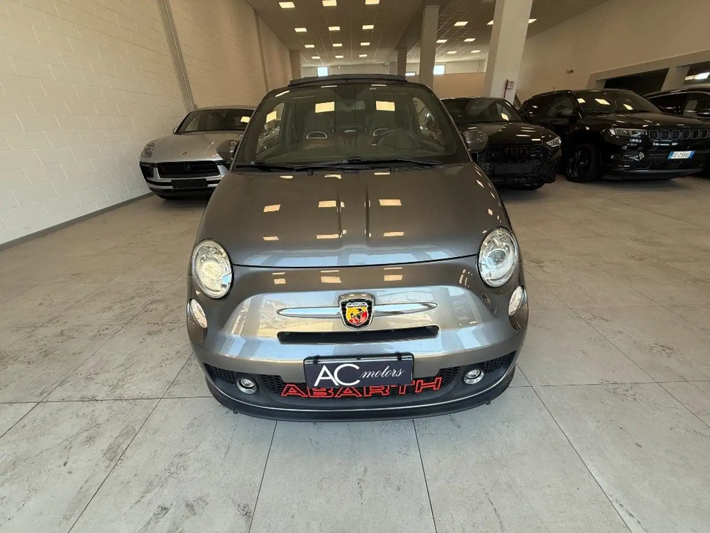 Abarth 500C C 1.4 Turbo T-Jet MTA Gris - 2