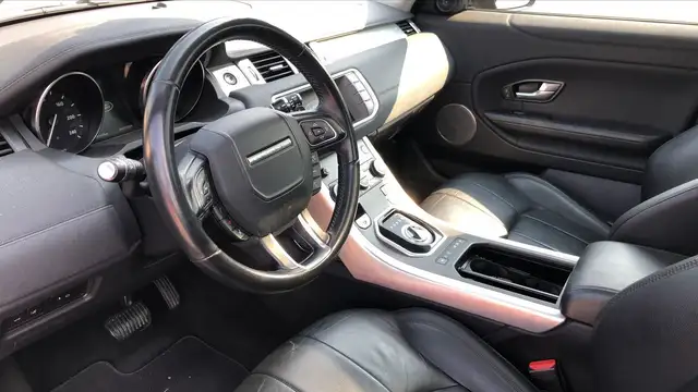 Land Rover Range Rover Evoque view 8