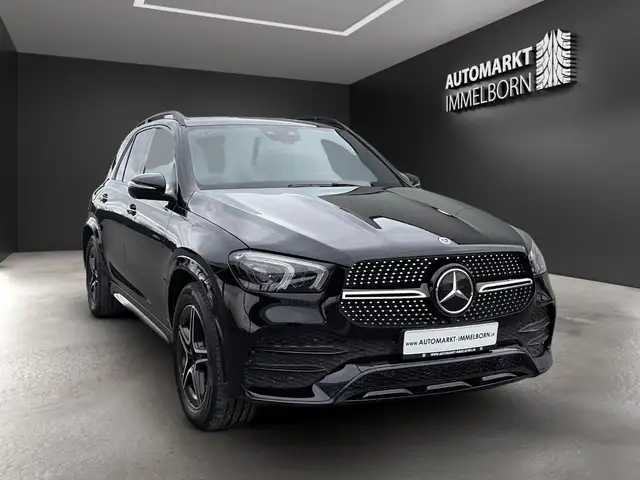 Mercedes-Benz Gle view 2
