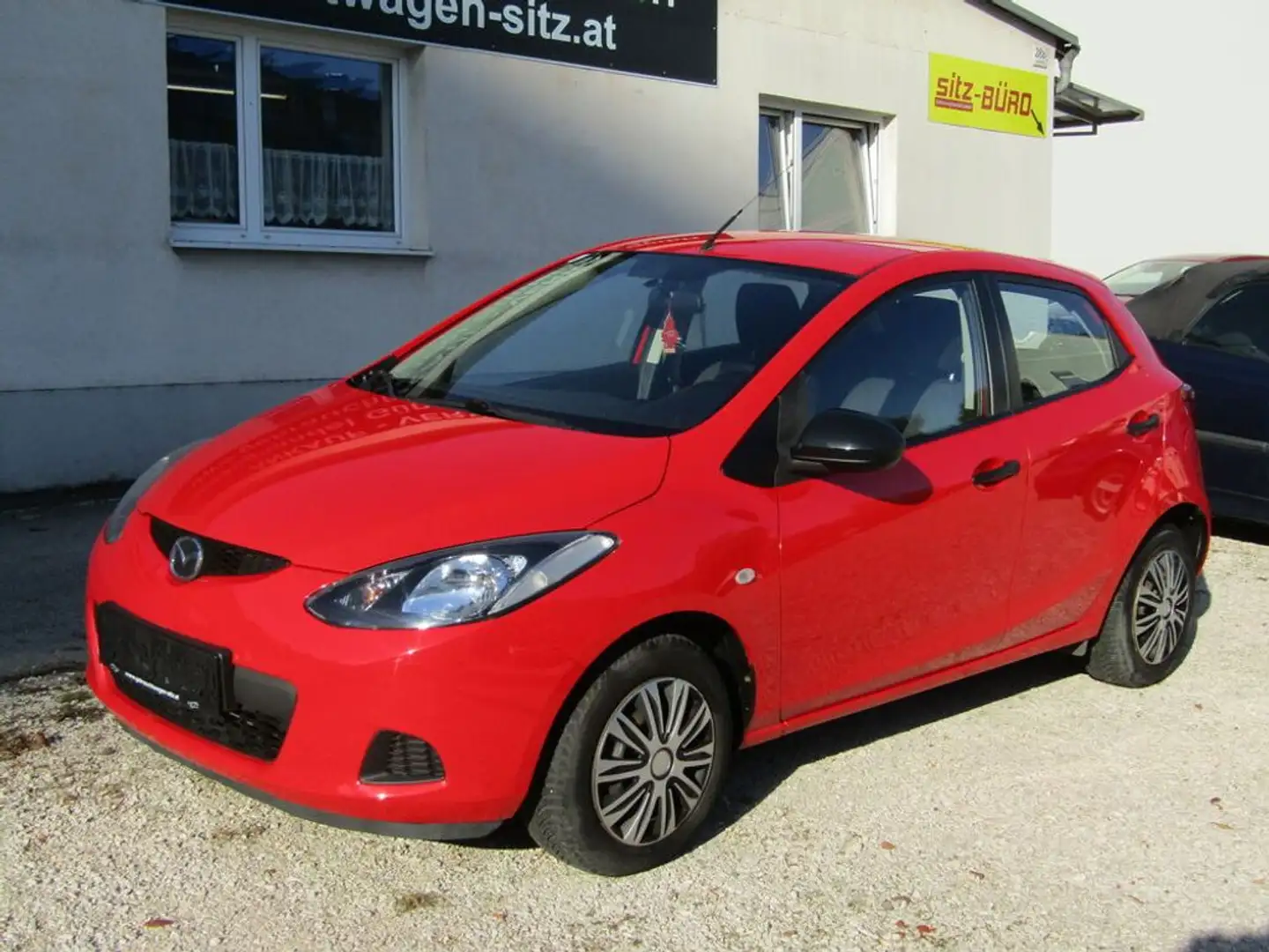 Mazda 2 1.3i CE Rojo - 2