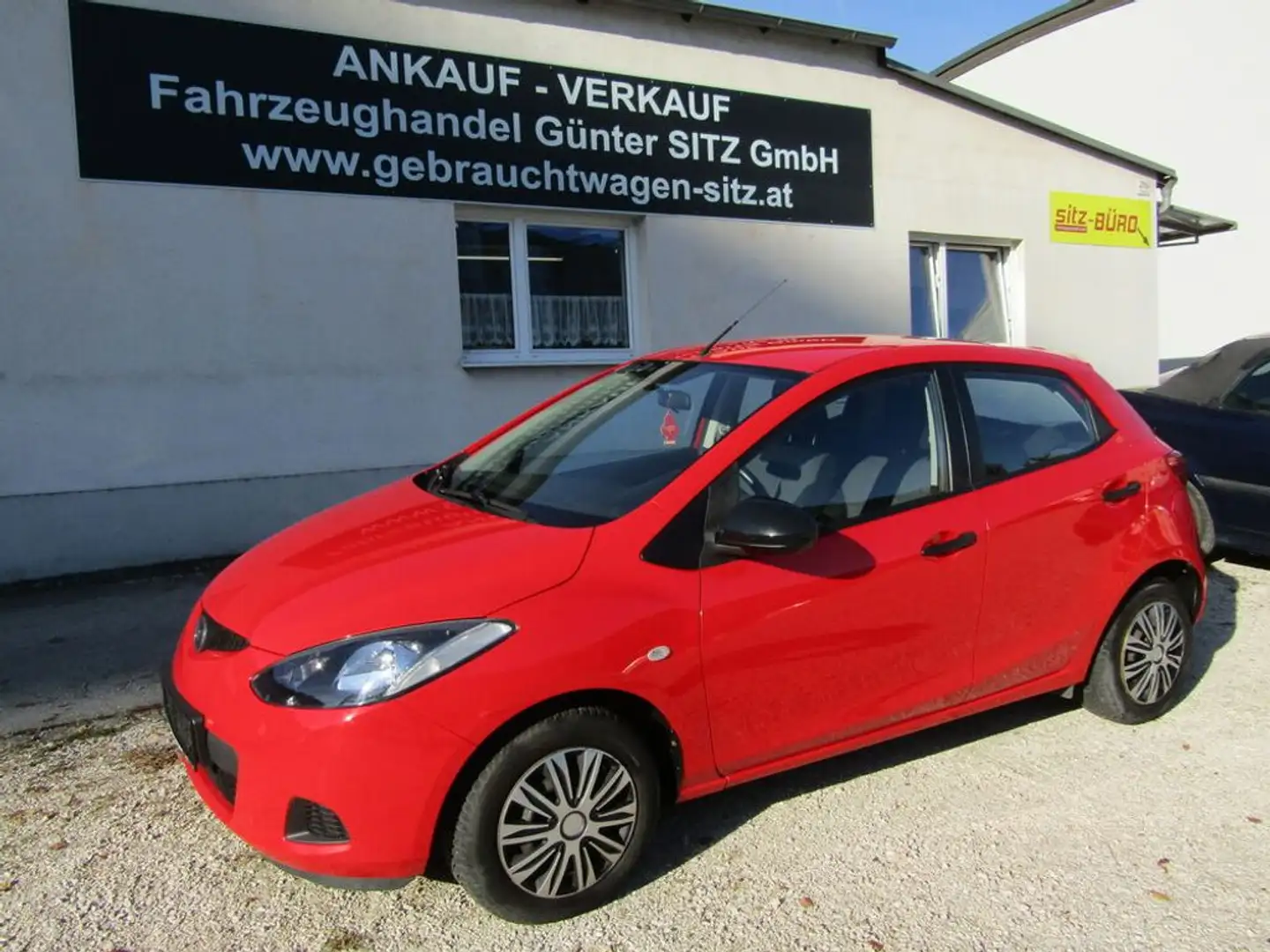 Mazda 2 1.3i CE Rojo - 1