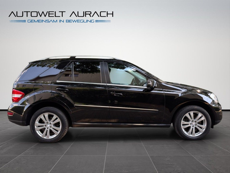 Mercedes-Benz ML 500 *4MATIC*AHK*XENON*NAVI*V8*WENIG KM* — photo 4