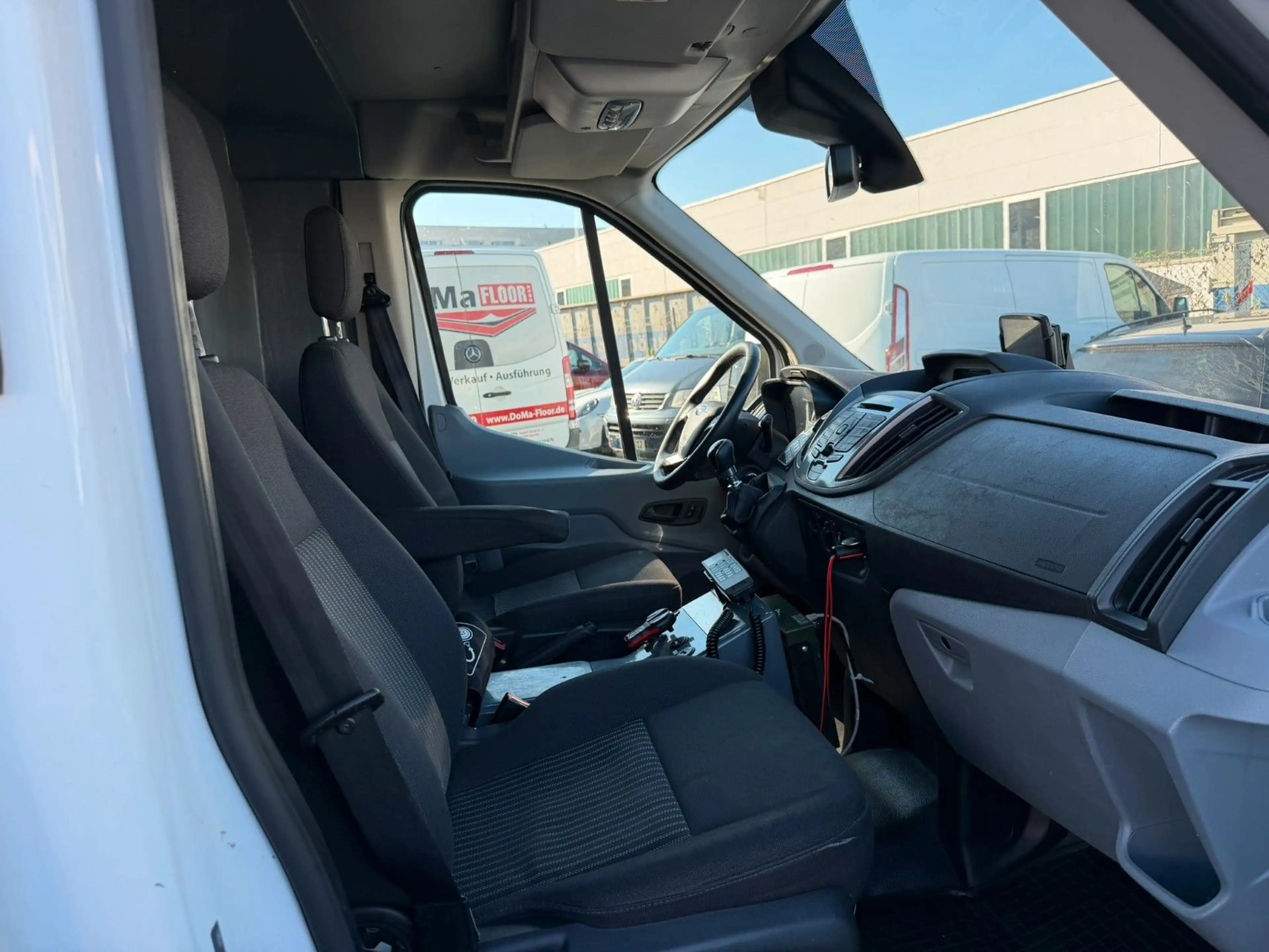 Ford Transit Kombi 350 L3 Trend KLIMA MFL PDC RFK TEM — photo 12
