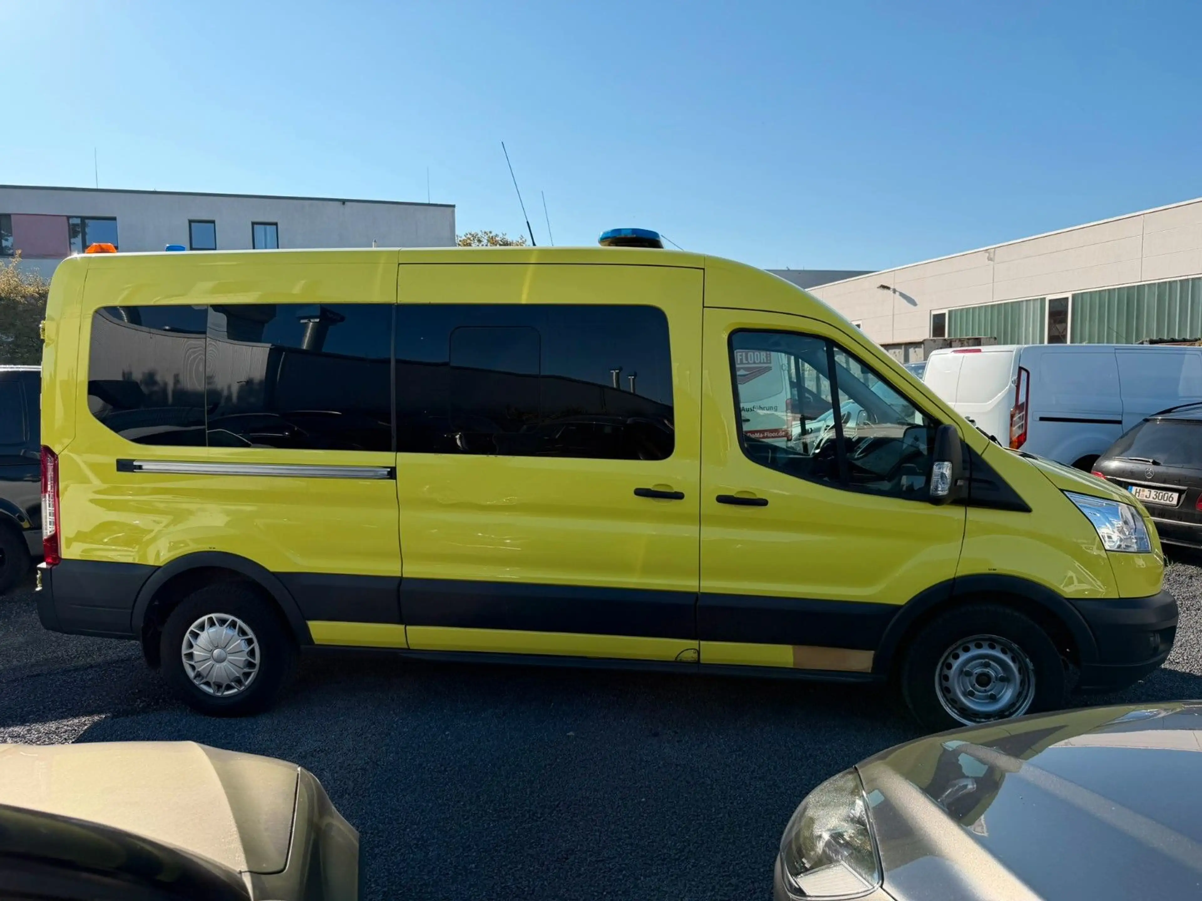 Ford Transit Kombi 350 L3 Trend KLIMA MFL PDC RFK TEM — photo 4