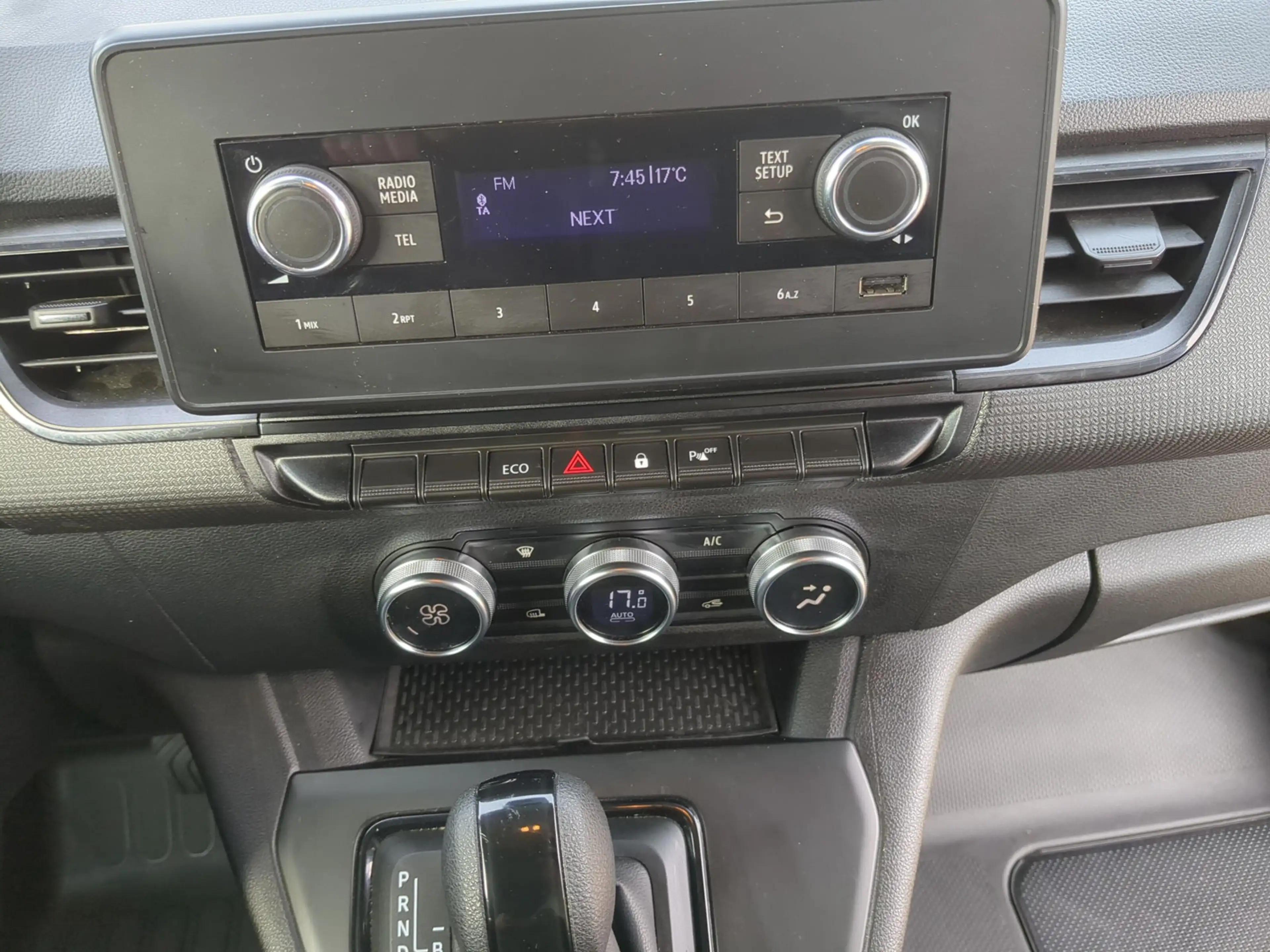 Nissan Townstar EV 45 kWh L1  Acenta CCS+PDC+Radio+LED — photo 11