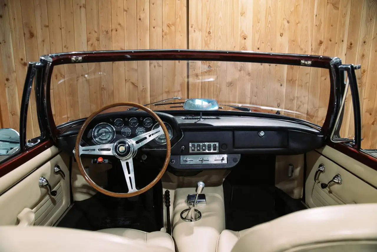 Maserati 3.5 Mistral Spider | 1 of 27 | Swiss Car |, foto 4