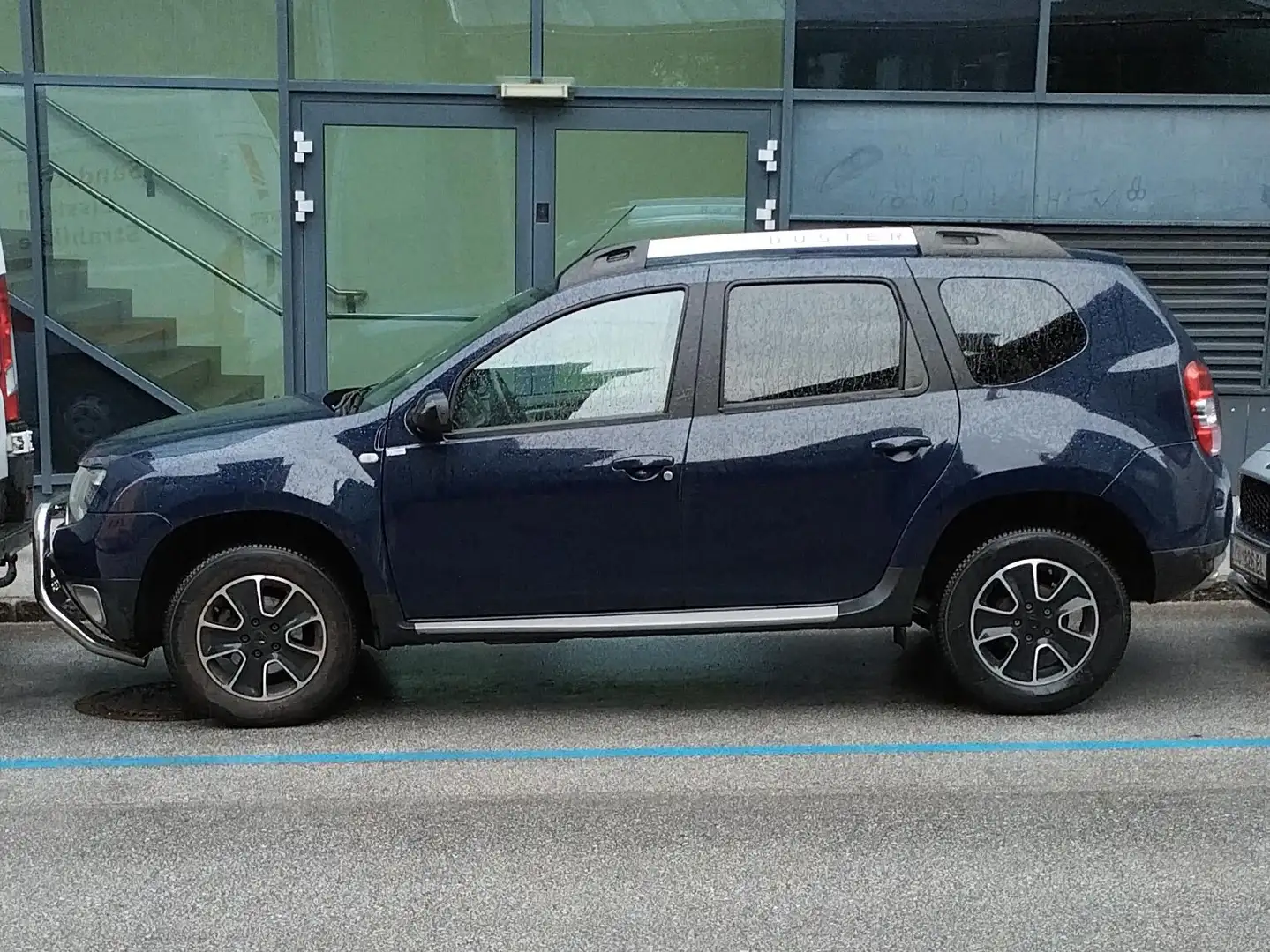 Dacia Duster Blau - 1