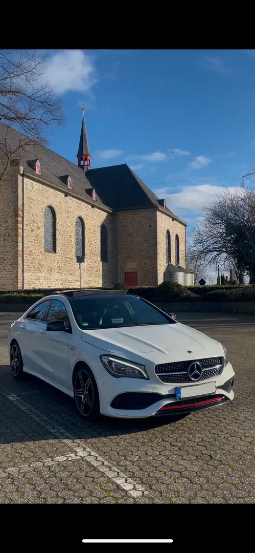 Mercedes-Benz CLA 250 AMG S**218 PS**Liebhaberfahrzeug**Automatik 7DCT** - 1