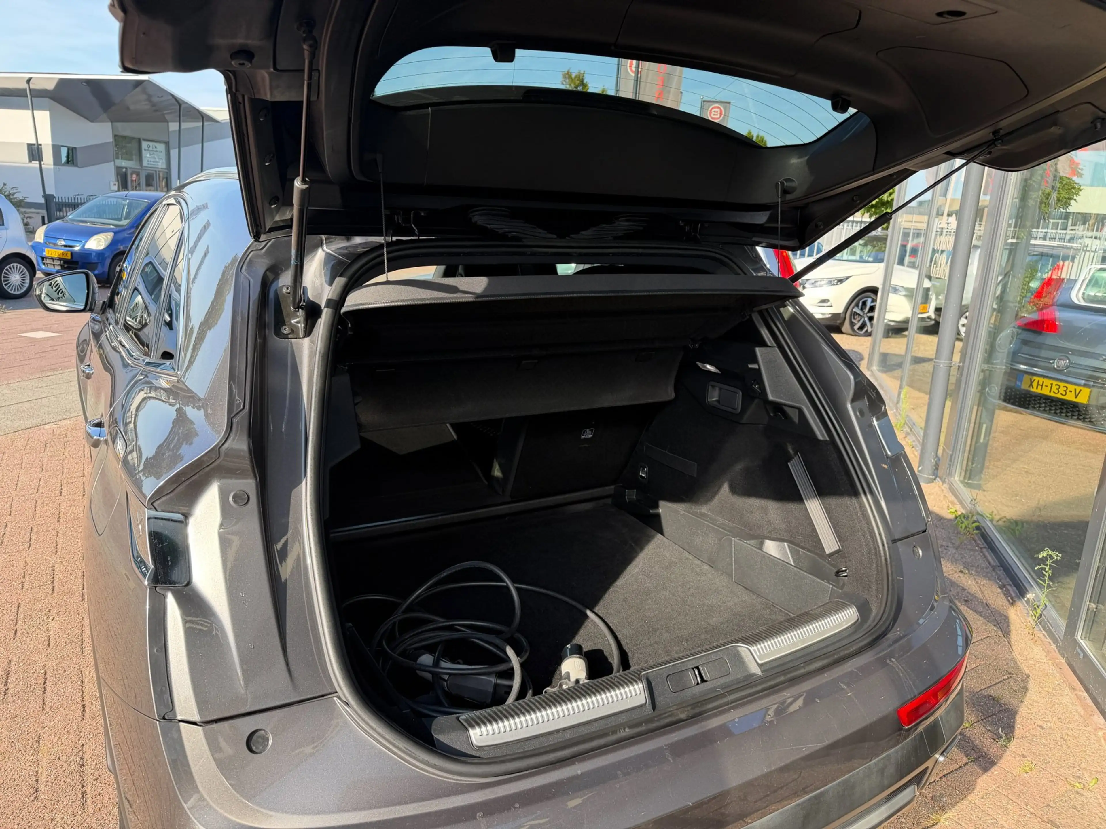 DS Automobiles DS 7 Crossback E-Tense 4x4 Executiv AUT|NAV|CAM|LEDER|SOH95% — photo 11
