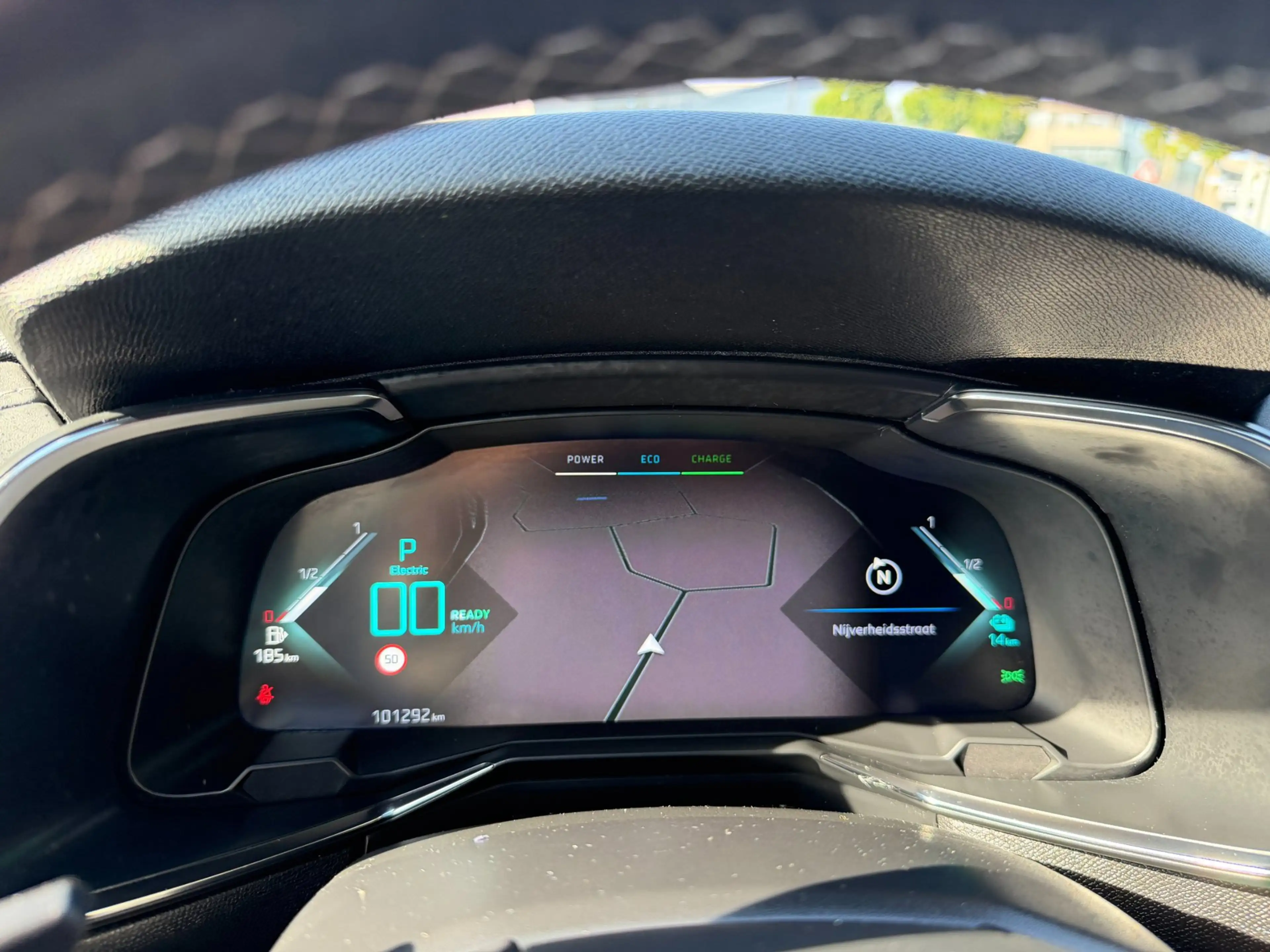DS Automobiles DS 7 Crossback E-Tense 4x4 Executiv AUT|NAV|CAM|LEDER|SOH95% — photo 3
