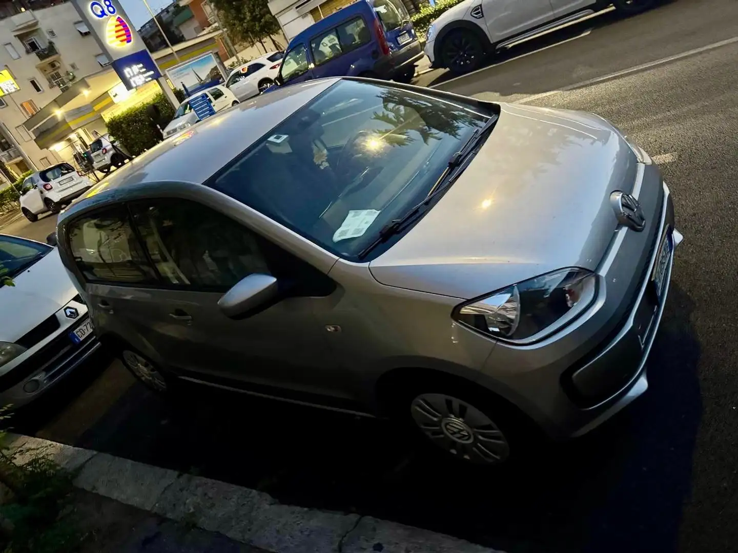Volkswagen up! up! 5p 1.0 High up! 75cv asg Grigio - 1