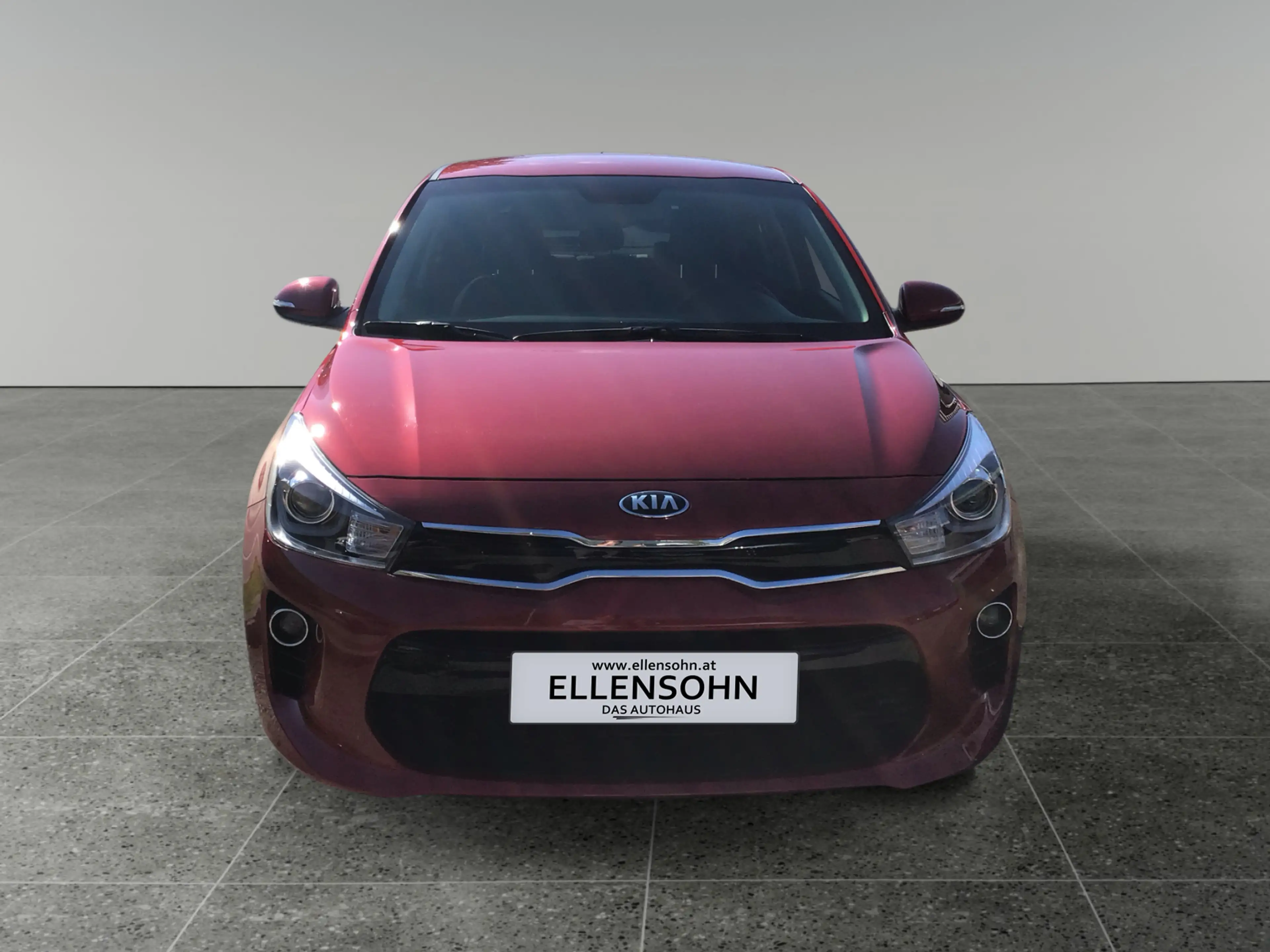 Kia Rio 1,25 MPI Silber ISG 8-fach bereift!  wenig KM ! — photo 8