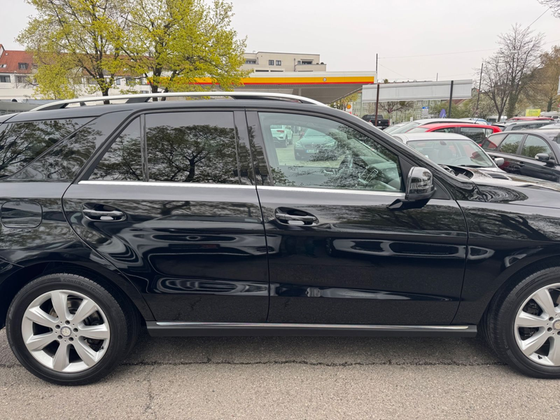 Mercedes-Benz ML 350 ML ML 350 CDI BlueTec Aut Leder Navi Pano — photo 9