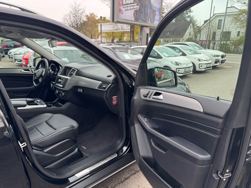 Mercedes-Benz ML 350 ML ML 350 CDI BlueTec Aut Leder Navi Pano — photo 13