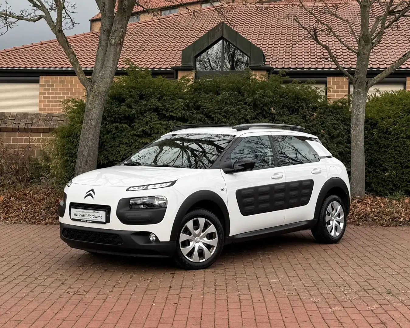 Citroen C4 Cactus Feel|LED TFL|Kamera|Navi|Touch! Blanc - 1