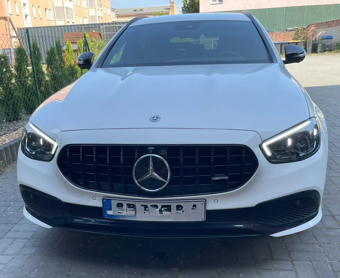 Mercedes-Benz 220 E-220 D T Mod. Avantgarde AMG Style Weiß - 2