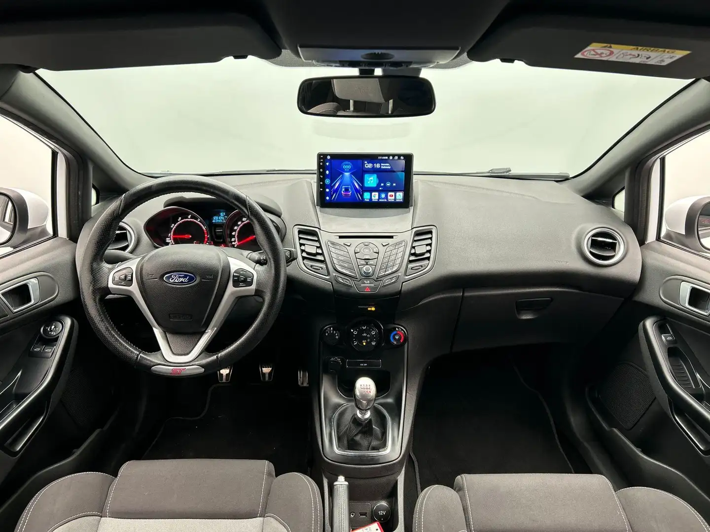 Ford Fiesta 1.6 ST2 Recaro Carplay Recaro Airco Cruise-control Weiß - 2