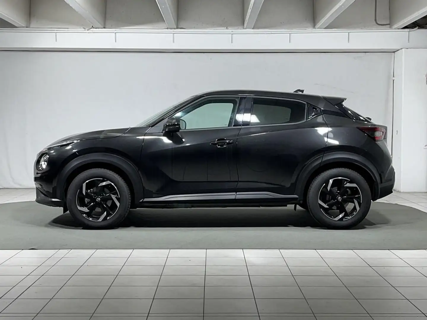 Nissan Juke 1.0 dig-t N-Connecta 114cv Nero - 2