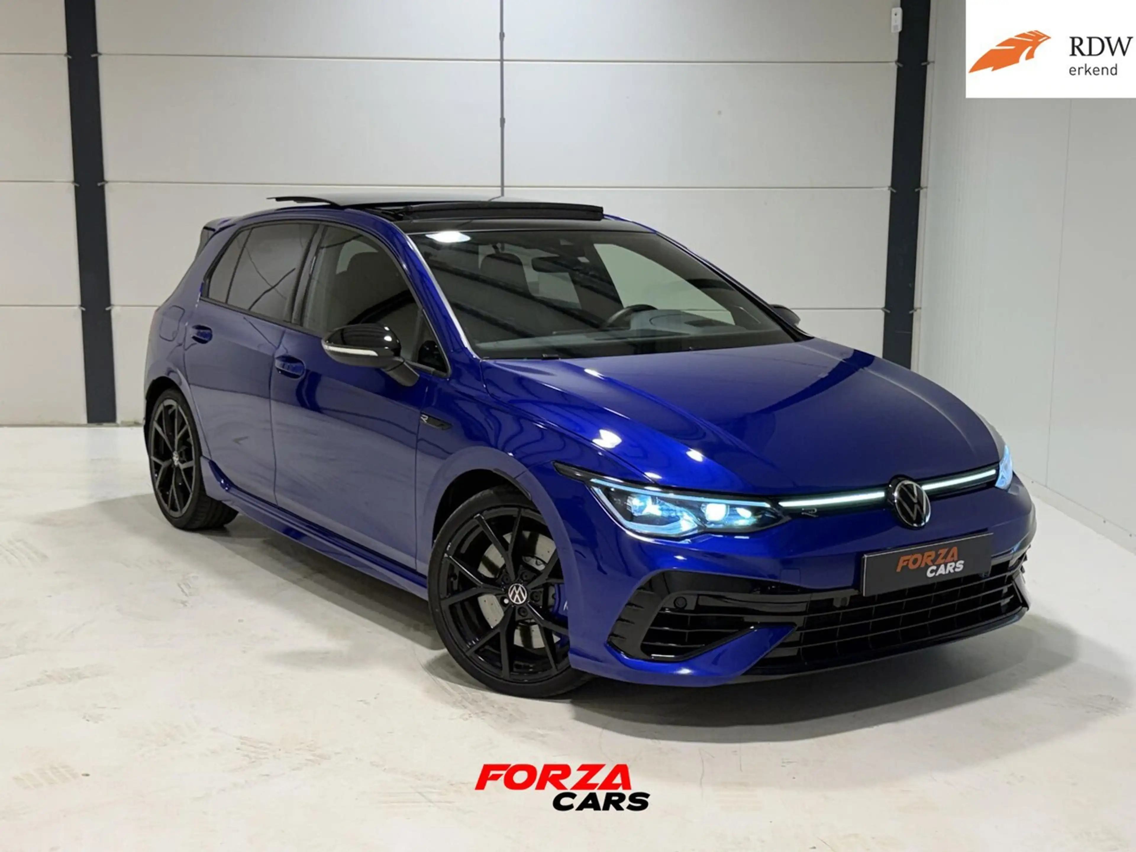 Volkswagen Golf 2.0 TSI R 4Motion — photo 7