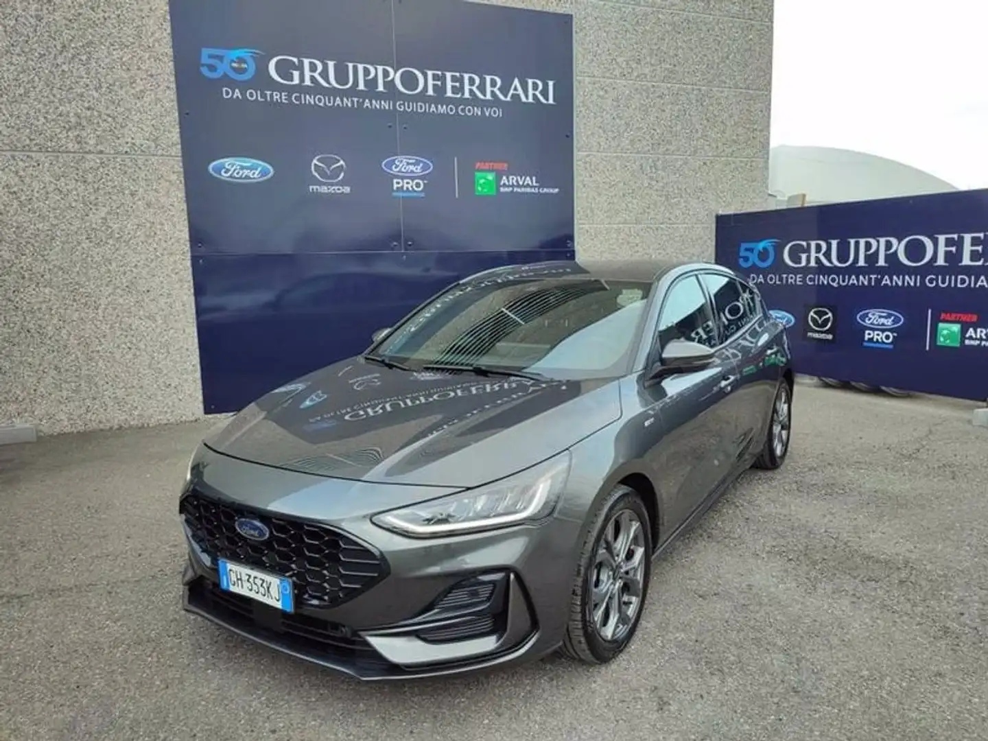 Ford Focus 4 serie 1.0 EcoBoost Hybrid 125 CV 5p. ST-Line Grigio - 1