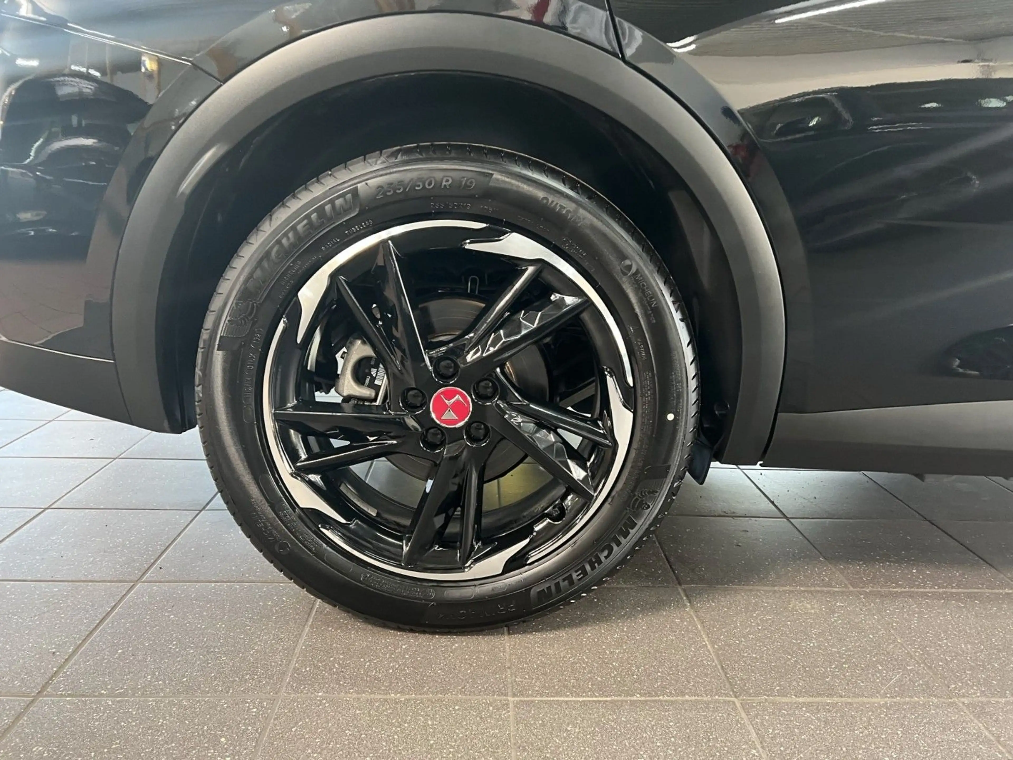DS Automobiles DS 7 Crossback E-Tense Performance Line SUPER PKW — photo 11