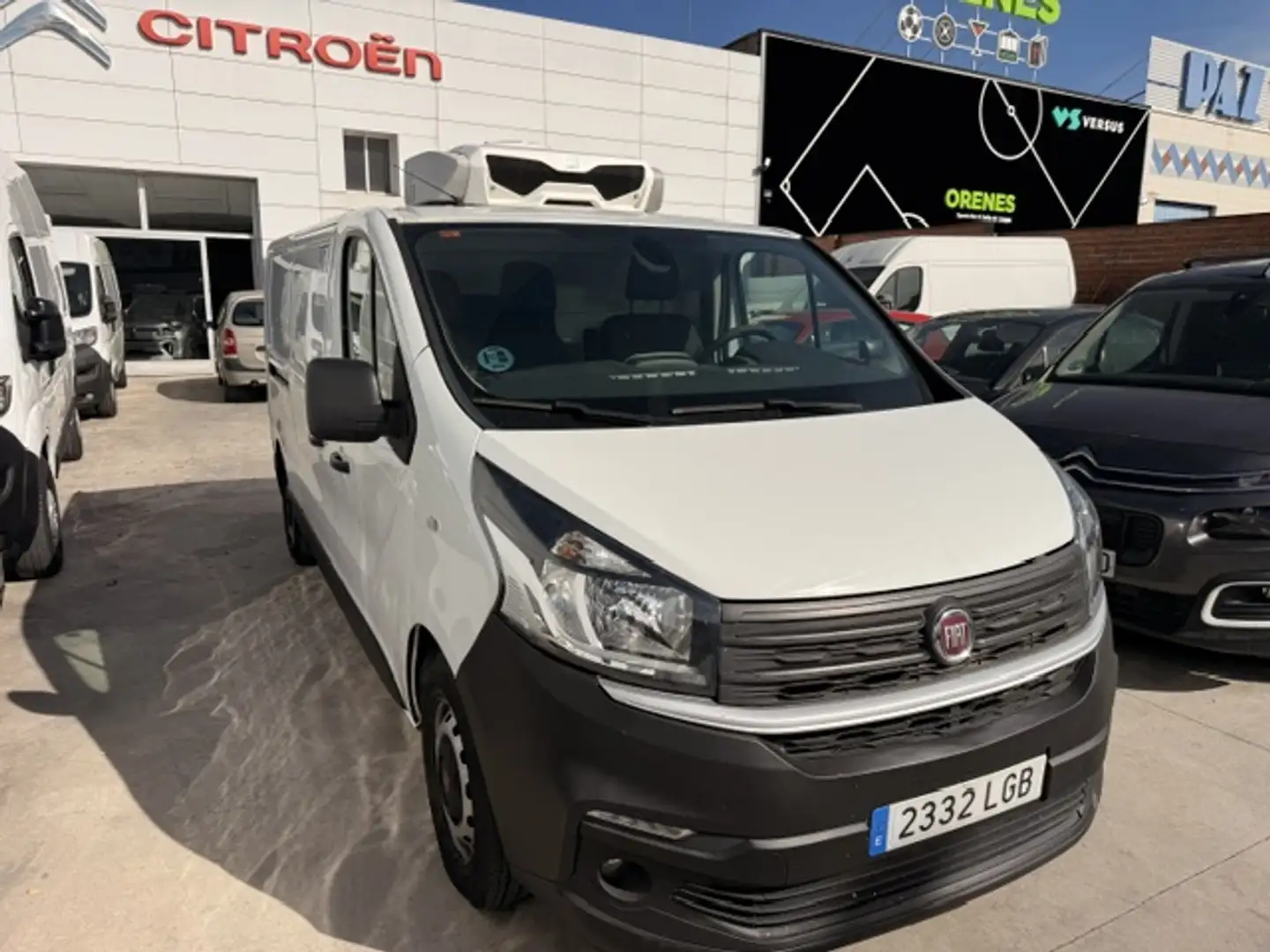 Fiat Talento FIAT Industrial Manual de 4 Puertas Blanco - 2
