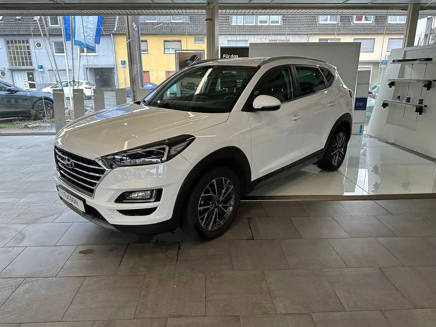 Hyundai TUCSON 1.6 GDi 2WD DCT Style Weiß - 1
