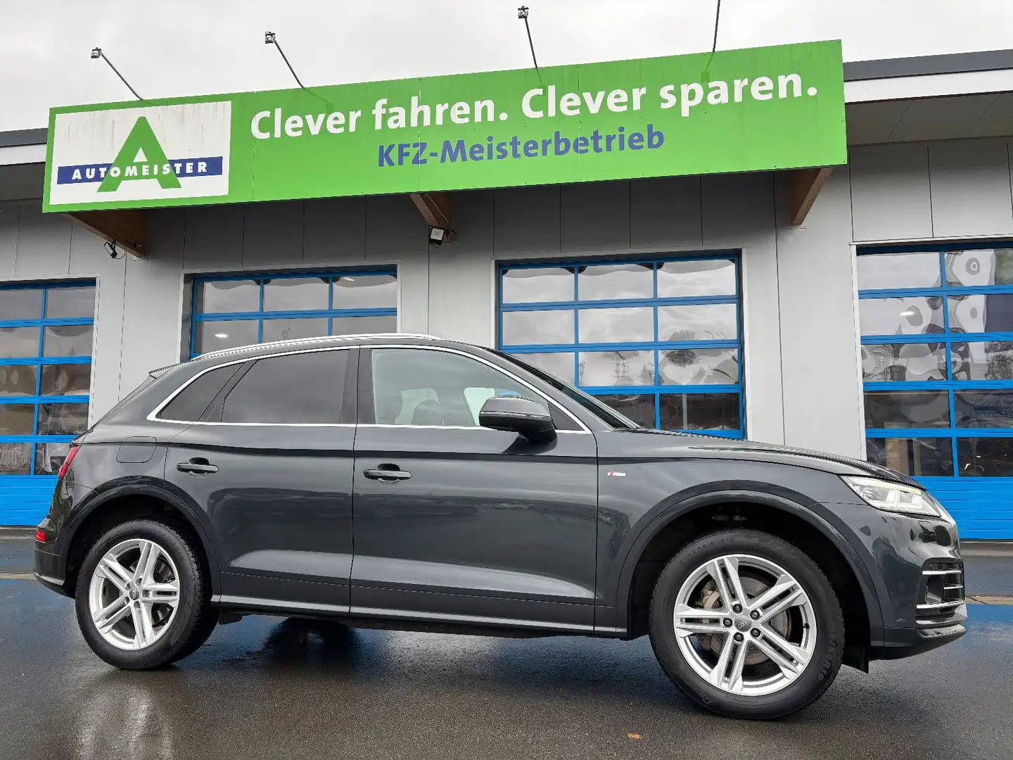 Audi Q5 40TDI quattro sport S-LINE LED NAV AHK KAMERA Gris - 1